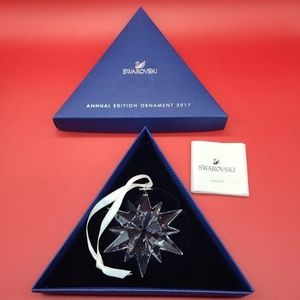 *SOLD* Swarovski 2017 Annual Edition Crystal Star Ornament
